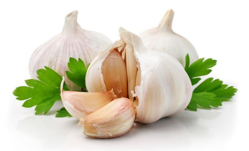 garlic to prevent worms