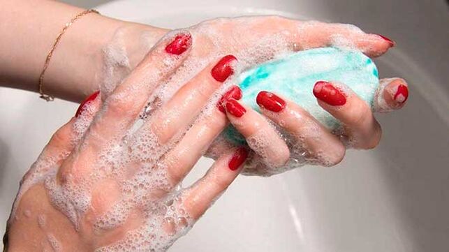 washing hands with soap to avoid worm infestation
